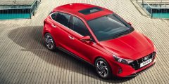 سعر ومواصفات سيارة Hyundai 2022 i20
