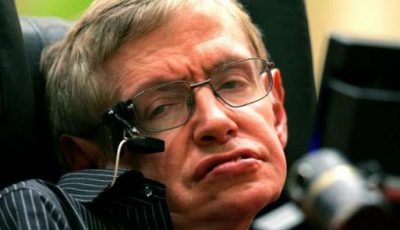جوجل تحتفل بمولد ستيفن هوكينج Stephen Hawking صاحب نظرية الثقب الأسود ومتحدي الإعاقة