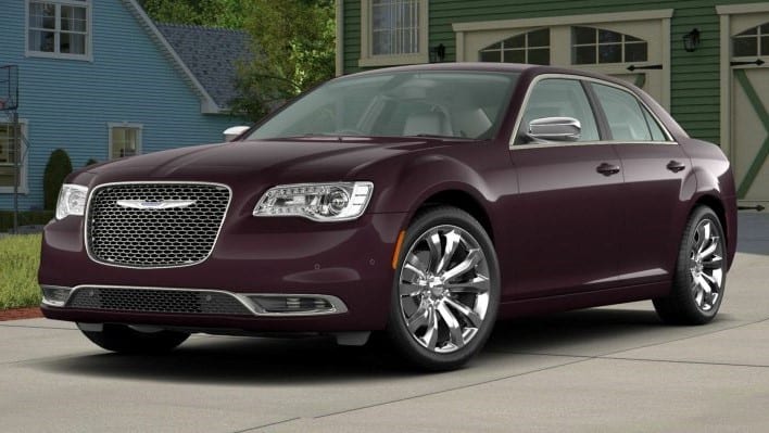 سعر ومواصفات سيارة كرايسلر Chrysler 300 2022 الجديدة